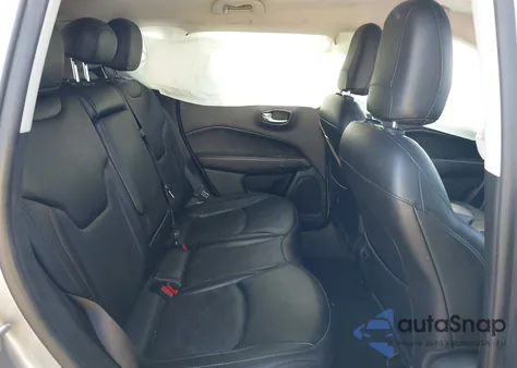 2021 Jeep Compass Limited 4X4 z USA, uszkodzony, nr VIN 3C4NJDCB2MT515307